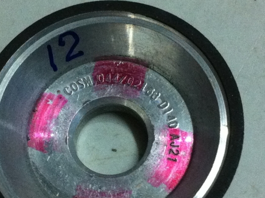 หินเจียร์เพชรแบบรูปถ้วยและแบบแบนเหมือนจาน ใช้เจียร์แต่งคาร์ไบร์ต่างๆ หินเจียร์เพชรแบบรูปถ้วยและแบบแบนเหมือนจาน ใช้เจียร์แต่งคาร์ไบร์ต่างๆ