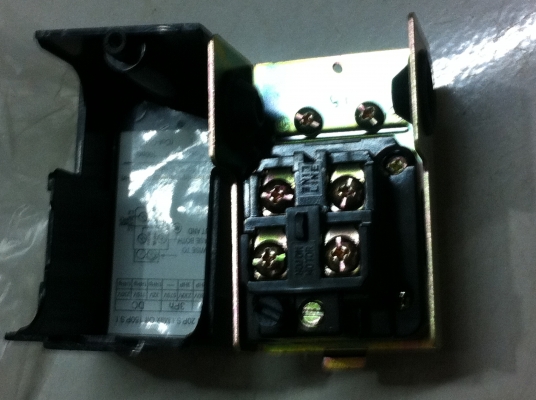 เพรสเชอร์สวิทซ์ (Pressure Switch) ยี่ห้อ OKURA ใช้กับระบบการทำงานของปั๊มลม ของใหม่ลดราคาสุดๆ