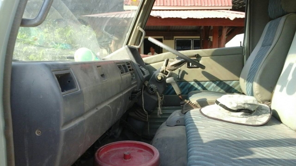 ขายด่วนรถ6ดั้มFC2WEKAเครือง120แรงดั้มยาว4.10เมตรรถสวย