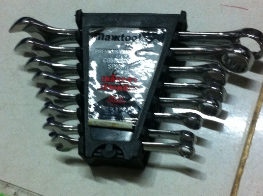 ชุดประแจรวม Maxtool ชุด 8 ชิ้น (ประแจแหวนและปากตายตายละข้างกัน)