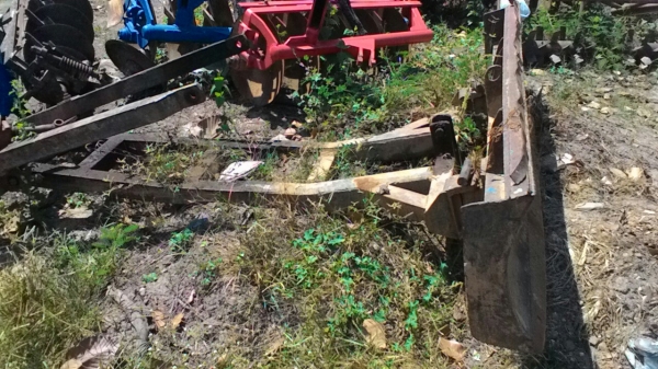 ใบดันฟอร์ดครบชุดพร้อมติดตั่งสภาพดีครับยังไม่ล้าง