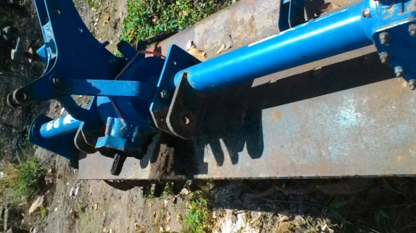 โลตาลี่1เมตร90ครับ