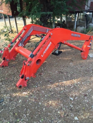 ขายชุดบุ่งกี๋สภาพสวยมากใส่กับคูโบต้าL4708,L4708SP,L4508,L4508di