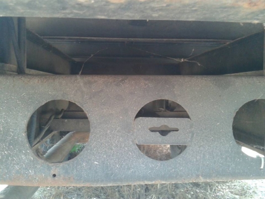 ขาย10ล้อร่อง 1เพลา อีซูซุ ร็อคกี้170 เบรคแห้ง ทิ๊ฟฟี่ พ.เพาเวอร์ ภายในสวย เครื่องดีแชชซีสวย สภาพพร้อมใช้งาน เอกสารเล่มทะเบียน