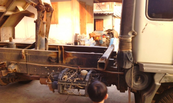 หกล้อ HINO-FD-HO7D195แรง สภาพดีสวยพร้อมใช้ ทะเบียนพร้อมโอน ราคา665,000บเบาๆครับ