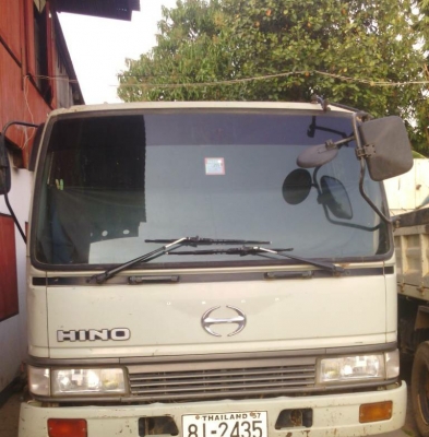 หกล้อ HINO-FD-HO7D195แรง สภาพดีสวยพร้อมใช้ ทะเบียนพร้อมโอน ราคา665,000บเบาๆครับ
