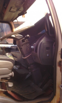 หกล้อ HINO-FD-HO7D195แรง สภาพดีสวยพร้อมใช้ ทะเบียนพร้อมโอน ราคา665,000บเบาๆครับ