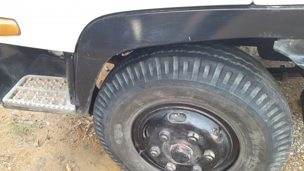 ขาย ISUZU DECA 210 HP 6HH1  เอกสารเล่มทะเบียนครบพร้อมโอน ราคาต่อรองได้ครับ