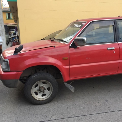 Mazda B2600 4X4  Japan 4WD
