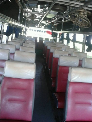 รถบัส แชสซีใหญ่ ISUZU 200 ใส่หัวเดก้า ได้เลยครับ