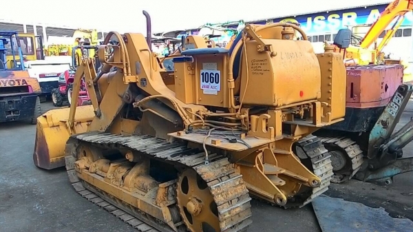 ขายรถตักตีนตะขาบ