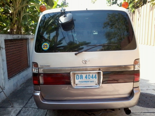 ขายด่วนรถตู้คอสต้อมปี 2000เครื่องดีเซล 2500 แอร์เย็น เพาเวอร์ สีดี