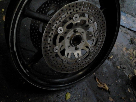 ล้อหน้า cbr400 ถูกๆ