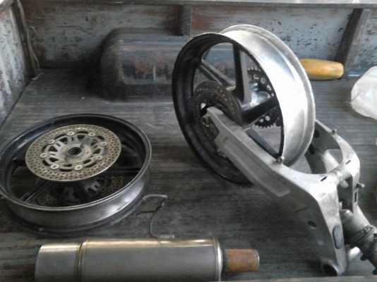 ล้อหน้า cbr400 ถูกๆ