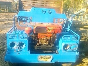 ขายด่วน รถอีแต๋น 4 ล้อ ช่วงล่างแหนบเต้าแล้วครับ เครื่องยนต์ ET 11 แรงสภาพดีสุดๆพร้อมใช้งานได้เลยครับ ช่วงล่างดีคัชซีหน้า 4 ชุดเฟืองท้ายของไมตี้เอ๊กซ์ กระบะคอกไม้สภาพดีไม่มีผุ ยางสภาพดี 4 เส้นประมาณ 60\% พร้อมใช่งาน ราคาต่อรองได้ครับ