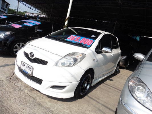 TOYOTA - YARIS - 1.5 AT ปี2010 สีขาว เกียร์อัตโนมัติ เครื่องเบนซิน 1500cc TOYOTA - YARIS - 1.5 AT ปี2010 สีขาว เกียร์อัตโนมัติ เครื่องเบนซิน 1500cc