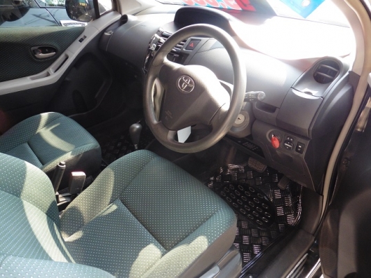 TOYOTA - YARIS - 1.5 AT ปี2006 สีดำ เกียร์อัตโนมัติ เครื่องเบนซิน 1500cc TOYOTA - YARIS - 1.5 AT ปี2006 สีดำ เกียร์อัตโนมัติ เครื่องเบนซิน 1500cc