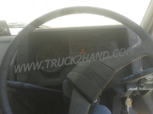 รถบรรทุกขยะอัดท้าย 6 ล้อ ยี่ห้อ MITSUBISHI FUSO ปีจดทะเบียน 2539