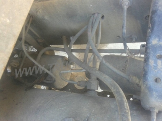 รถบรรทุกขยะอัดท้าย 6 ล้อ ยี่ห้อ MITSUBISHI FUSO ปีจดทะเบียน 2539