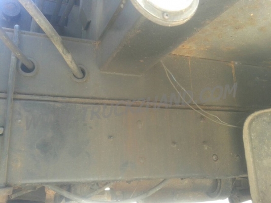 รถบรรทุกขยะอัดท้าย 6 ล้อ ยี่ห้อ MITSUBISHI FUSO ปีจดทะเบียน 2539