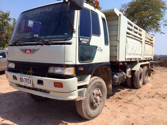 ขายด่วน  รถสิบล้อสองเพลาดั้มพ์  HINO  FM  3M  240  พร้อมใช้งาน เอกสารพร้อม