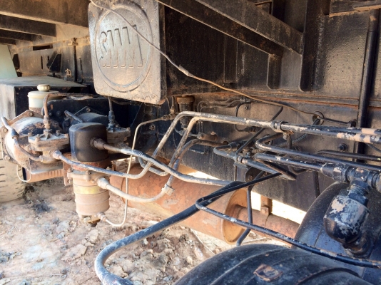 ขายด่วน  รถสิบล้อสองเพลาดั้มพ์  HINO  FM  3M  240  พร้อมใช้งาน เอกสารพร้อม