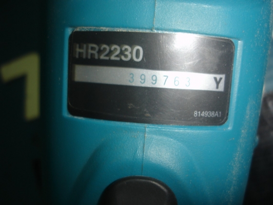 ขายสว่านโรตารี่ 2 ระบบ makita รุ่น HR 2230 (710w.)