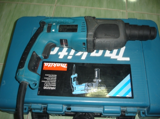 ขายสว่านโรตารี่ 2 ระบบ makita รุ่น HR 2230 (710w.)