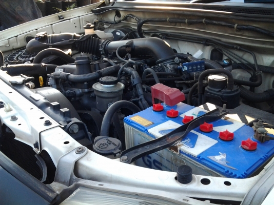 วีโก้หัวเดียวพร้อมตู้บรรทุก วีโก้หัวเดียวพร้อมตู้บรรทุก