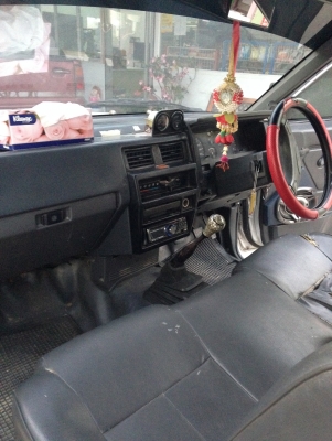 ขายด่วน!กระบะnissan ตอนเดียว รุ่นฝาแดงสภาพสวย แอร์เย็น พร้อมใช้งาน ขายด่วน!กระบะnissan ตอนเดียว รุ่นฝาแดงสภาพสวย แอร์เย็น พร้อมใช้งาน
