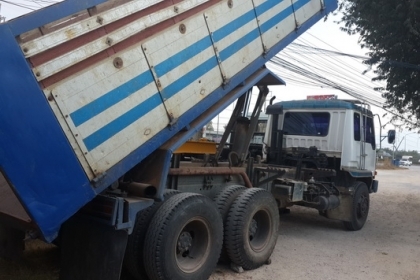 ขายคับหลง TD ดั้มพ์มิเนียม รถสวยพร้อมใช้ โทร 088-4501277