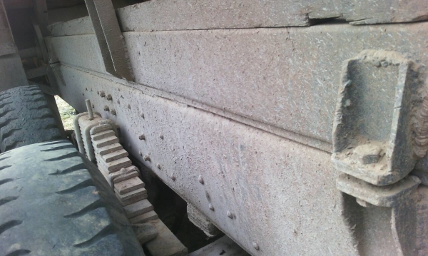 รถฮีโน่ 10 ล้อดั้ม FM227 - 220 แรงม้า. ปี 33  ( มีขาย 2 คัน. )  สนใจติดต่อ 081 - 6079515