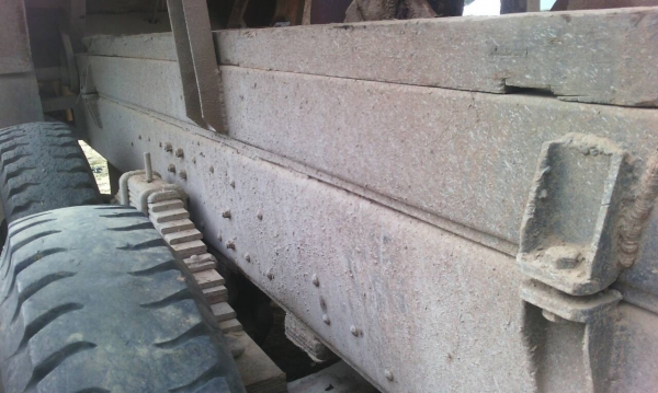 รถฮีโน่ 10 ล้อดั้ม FM227 - 220 แรงม้า. ปี 33  ( มีขาย 2 คัน. )  สนใจติดต่อ 081 - 6079515