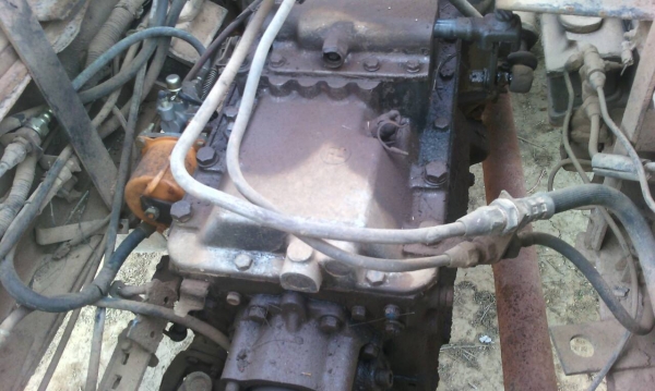 รถฮีโน่ 10 ล้อดั้ม FM227 - 220 แรงม้า. ปี 33  ( มีขาย 2 คัน. )  สนใจติดต่อ 081 - 6079515