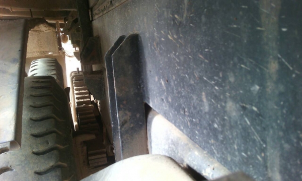 รถฮีโน่ 10 ล้อดั้ม FM227 - 220 แรงม้า. ปี 33  ( มีขาย 2 คัน. )  สนใจติดต่อ 081 - 6079515