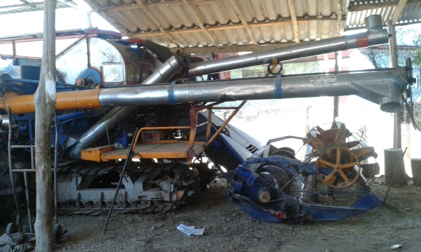 เอาไปเลยแพคคู่รถเกี่ยวพร้อมเทลเลอร์ราคาถูก