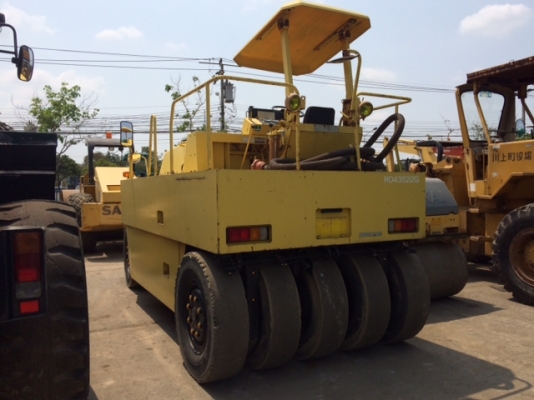 รบบด 9 ล้อยาง Sakai TS200 รถเก่านอก นำเข้าจากญี่ปุ่น เพิ่งเหยียบถึงไทย สภาพเดิมๆ รบบด 9 ล้อยาง Sakai TS200 รถเก่านอก นำเข้าจากญี่ปุ่น เพิ่งเหยียบถึงไทย สภาพเดิมๆ