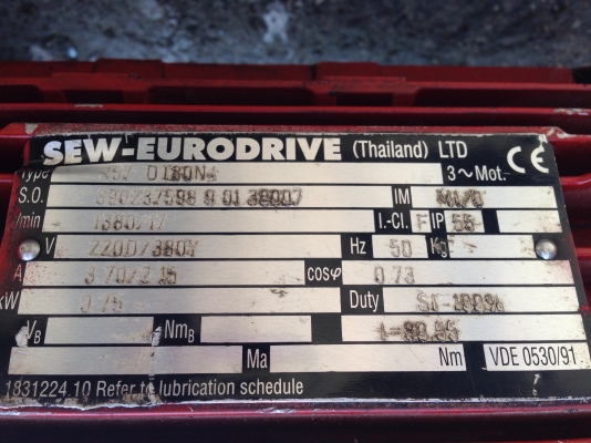 ขายมอเตอร์เกียร์ Sew eurodrive ขนาด 1HP. 380V อัตราทด 1:85 เพลาออก 17 รอบต่อนาที สภาพสวย วิ่งนิ่ม พร้อมใช้งาน มี 2 ตัวครับ ( เหลือ 1 ตัวครับ ) ขายมอเตอร์เกียร์ Sew eurodrive ขนาด 1HP. 380V อัตราทด 1:85 เพลาออก 17 รอบต่อนาที สภาพสวย วิ่งนิ่ม พร้อมใช้งาน มี 2 ตัวครับ ( เหลือ 1 ตัวครับ )