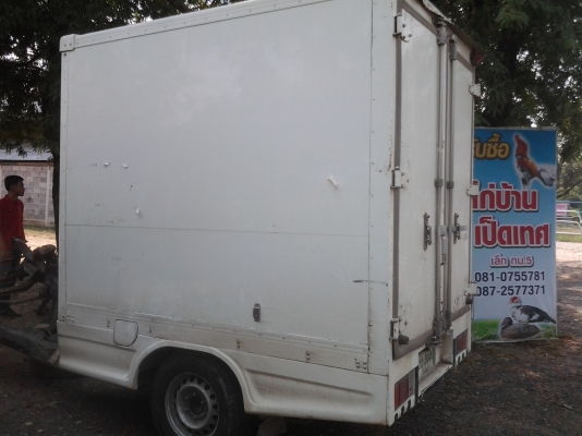 ขายตามสภาพตู้แห้งติดกับรถดีแมคตอนเดียว