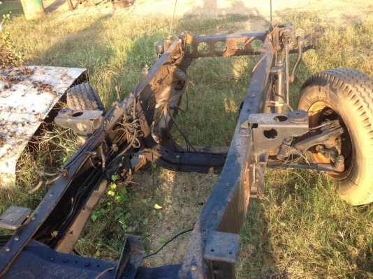 ช่วงล่าง2เพลาของนิสสัน ขายแล้วคะ ช่วงล่าง2เพลาของนิสสัน ขายแล้วคะ