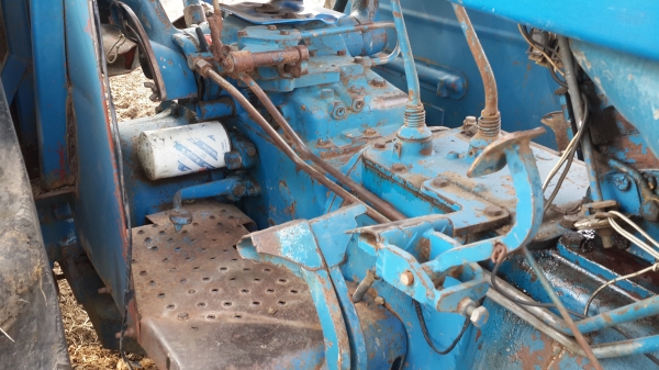 ขายรถไถ Ford 77 ท้าย 6600 สภาพดี มีเล่มทะเบียน ขายรถไถ Ford 77 ท้าย 6600 สภาพดี มีเล่มทะเบียน