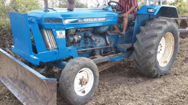 ขายรถไถ Ford 77 ท้าย 6600 สภาพดี มีเล่มทะเบียน ขายรถไถ Ford 77 ท้าย 6600 สภาพดี มีเล่มทะเบียน