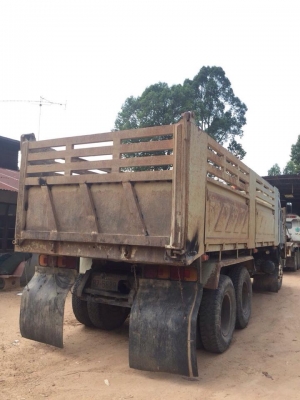 10 ล้อ ฮีโน่ 1M เครื่องเดิม 220 แรงม้าเกียร์ 3M 10 ล้อ ฮีโน่ 1M เครื่องเดิม 220 แรงม้าเกียร์ 3M