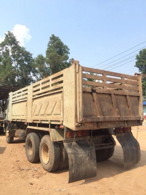 10 ล้อ ฮีโน่ 1M เครื่องเดิม 220 แรงม้าเกียร์ 3M 10 ล้อ ฮีโน่ 1M เครื่องเดิม 220 แรงม้าเกียร์ 3M