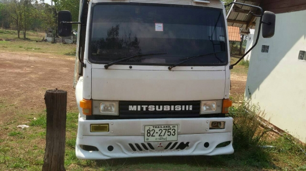 รถบรรทุก 10 ล้อใหญ่ MITSUBISHI  1 เพลา คอกไม้ราคา 430,000 บ.