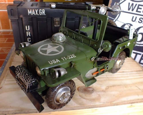 ขายโมเดลรถสังกะสีjeep willy สมัยสงครามโลกครั้งที่ 2