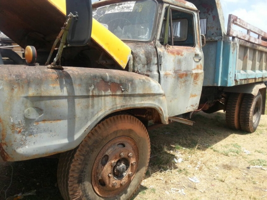 6ล้อหน้ายาว120แรงดั้ม...เครื่องดี คัสซีสวย เล่มทะเบียน ม.79ไว้เรียบร้อย....