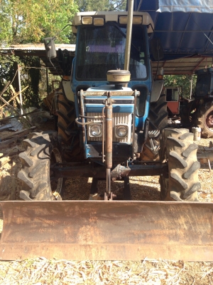 ขายรถไถ FORD6610 2เพลา ตู้แอร์ มีเทอร์โบ สภาพพร้อมใช้