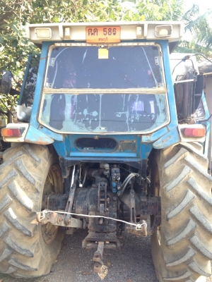 ขายรถไถ FORD6610 2เพลา ตู้แอร์ มีเทอร์โบ สภาพพร้อมใช้