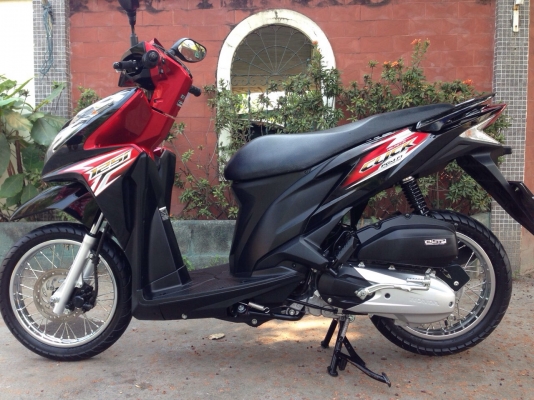 ขายclick125iสี ดำเเดง ปี2014 ไมล์5,1xxโล(รถ6เดือน)